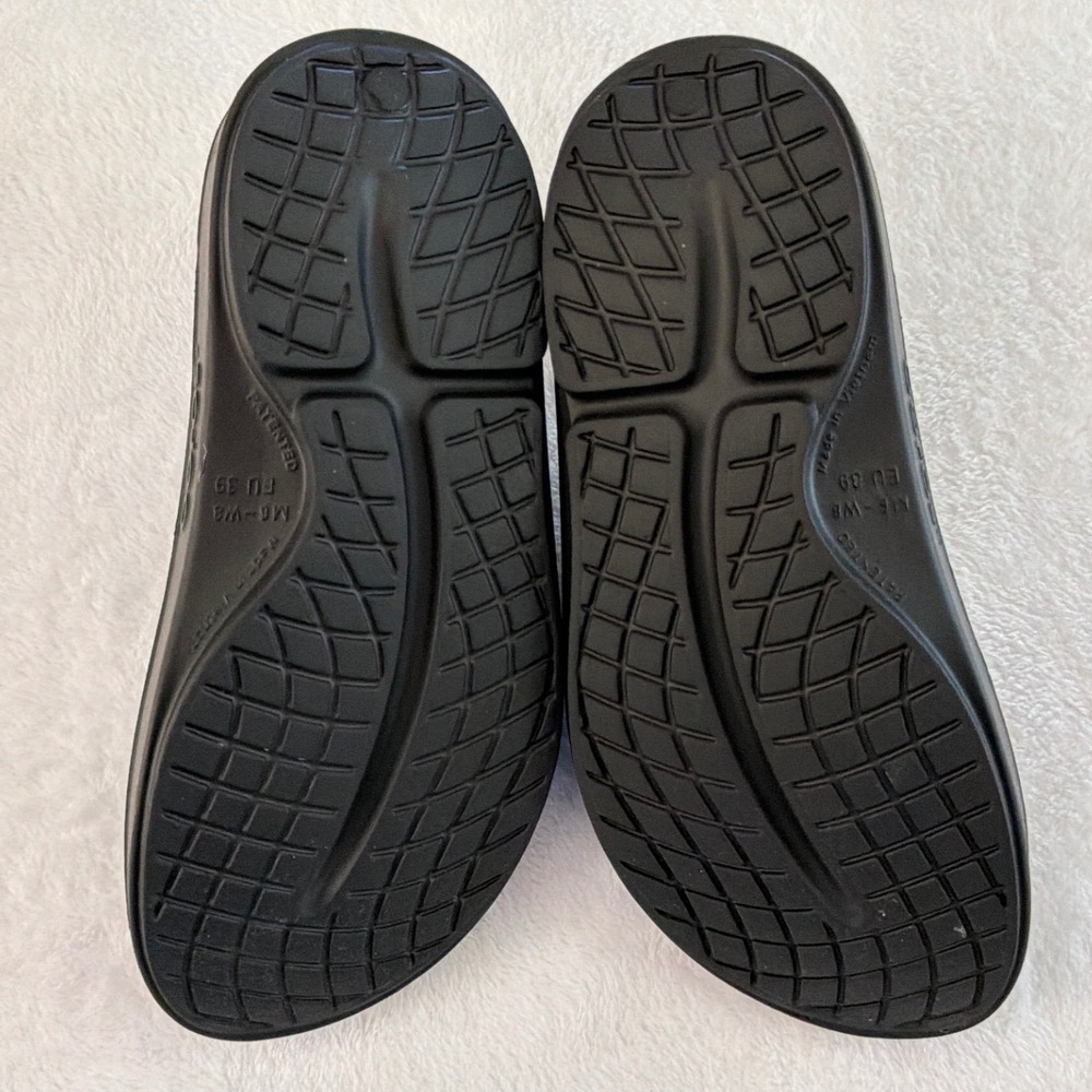 Oofos OOahh Sport Recovery Slides Black Women 8 Men 6 EU 39 Sandals Comfort - Picture 7 of 8
